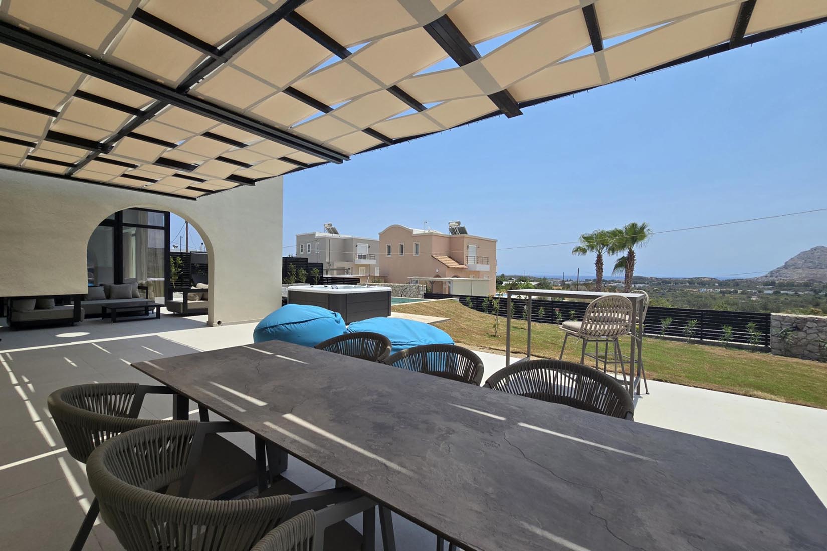 Rhodes Holidays-Trapezia Luxury Living Morganite
